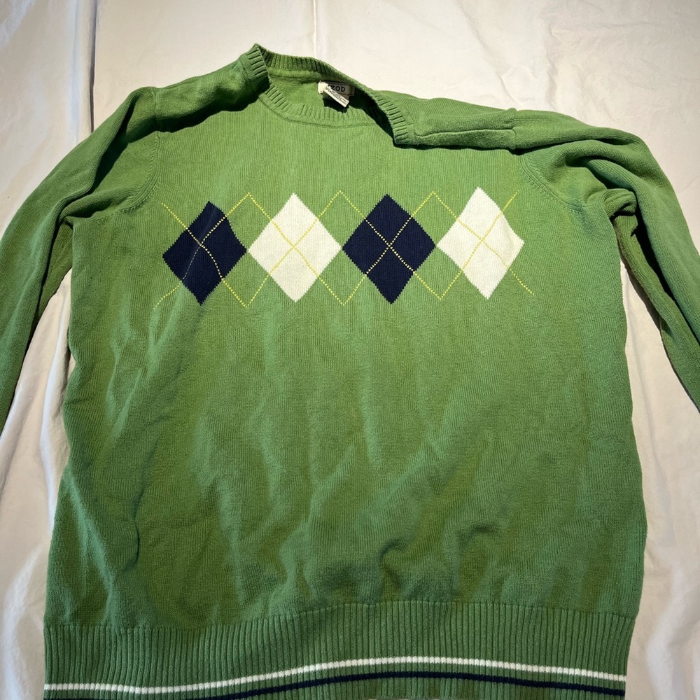 vintage green argyle sweater